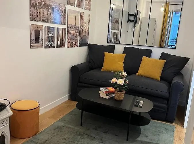 Tour Eiffel Apartment Paris